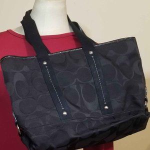 Coach F18844 Kyra Daisy Black Purse w/Red Lining